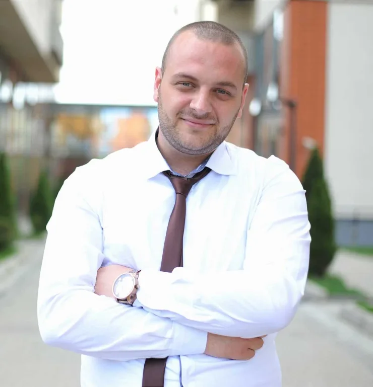business man cross arms confident