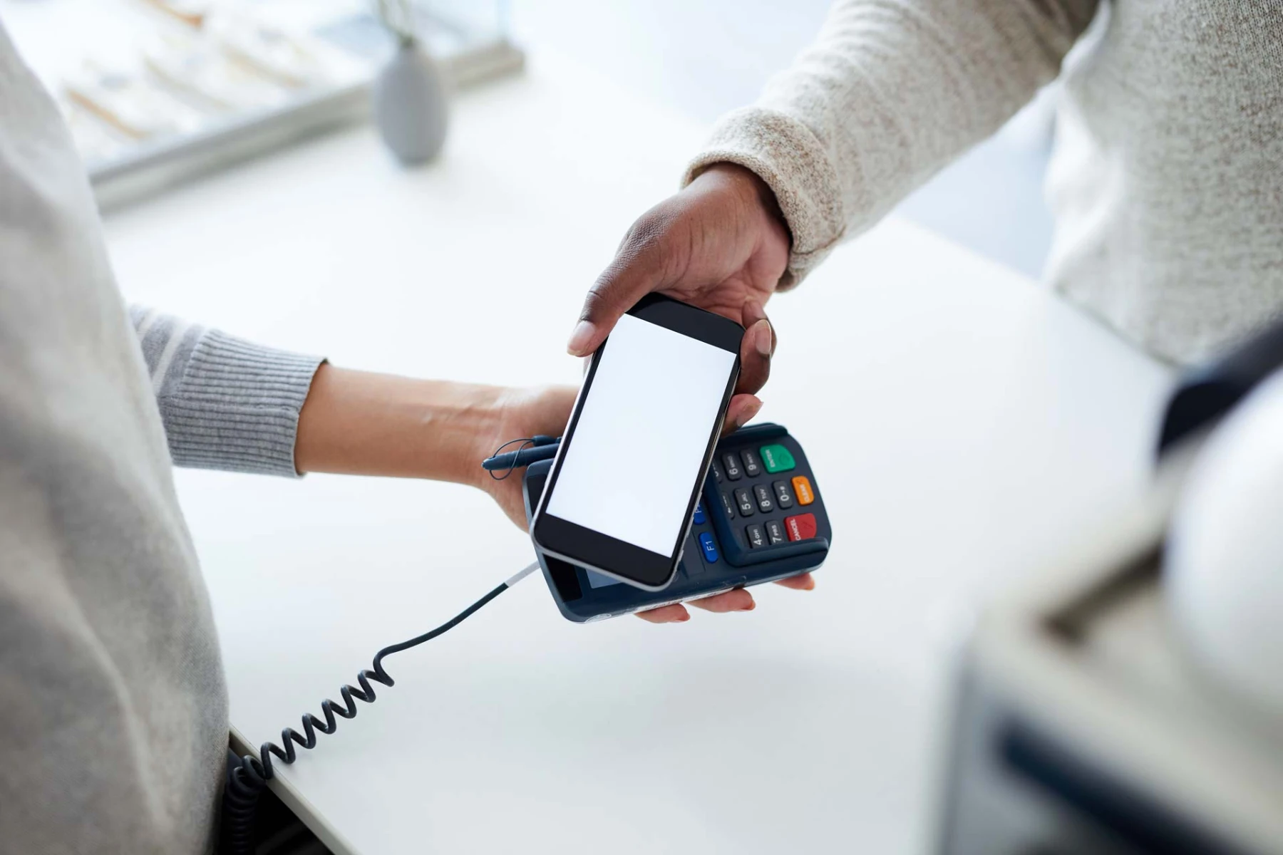 paying by smartphone