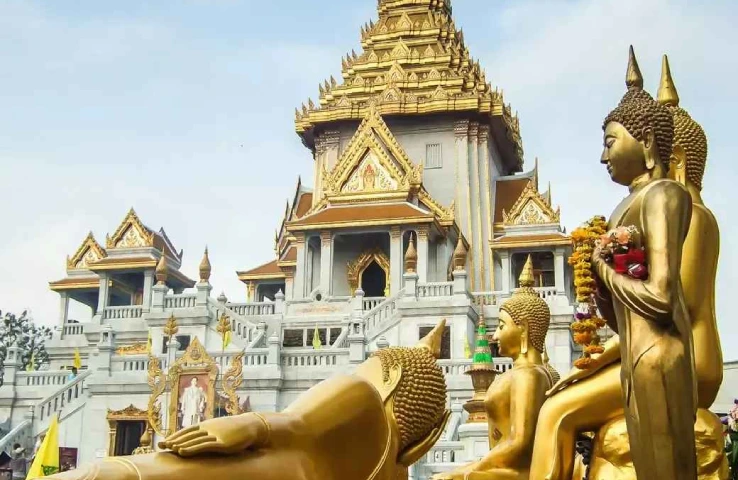 palace architecture in thailand